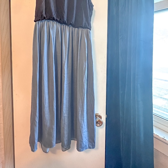 Loft High-Low with High Neckline Pleated Dress - Picture 2 of 4